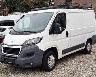 Peugeot Peugeot Boxer Kasten 330 L1H1 Komfort*Klima*Navi*A Gebrauchtwagen