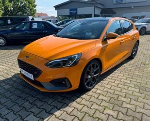 Ford Ford Focus ST Performance Head-Up, B&O, 8-fach Alu Gebrauchtwagen