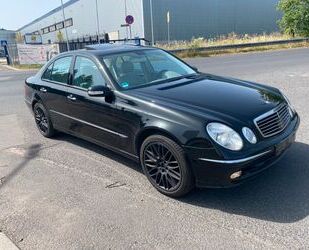 Mercedes-Benz Mercedes-Benz E 500 VOLL Keyless-GO Leder Navi Gebrauchtwagen