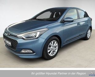 Hyundai Hyundai i20 1.2 Passion KLIMA PDC SITZHEIZUNG Gebrauchtwagen