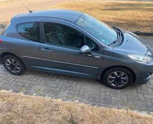 Peugeot Peugeot 207 1.4. TüV bis 08/2025 Gebrauchtwagen