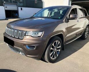 Jeep Jeep Grand Cherokee 3.0 CRD Overland *TOP Ausstatt Gebrauchtwagen