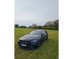 Mercedes-Benz Mercedes-Benz E 220 d T Autom. AMG Paket Gebrauchtwagen