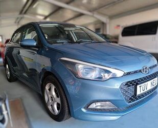 Hyundai Hyundai i20 1.Hand Bremsen NEU lückenlos S.-gepfle Gebrauchtwagen