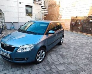 Skoda Skoda Fabia 1.2l 44 kW Ambiente Ambiente Gebrauchtwagen