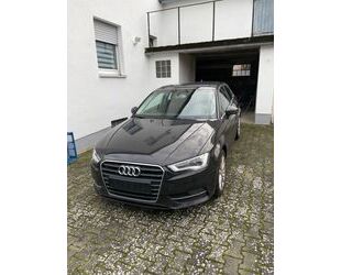 Audi Audi A3 1.4 TFSI S tronic Ambiente Ambiente Gebrauchtwagen