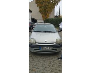 Renault Renault Clio MTV 1.2 ECON Summertime MTV Gebrauchtwagen