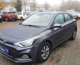 Hyundai Hyundai i20 Trend *PDC/SITZHEIZUNG/BEHEIZBARES LE Gebrauchtwagen