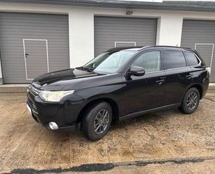 Mitsubishi Mitsubishi Outlander - Allrad, Leder beige, Sounda Gebrauchtwagen