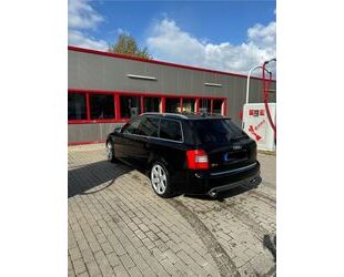 Audi Audi S4 4.2 quattro tiptronic *Motor neu* Gebrauchtwagen