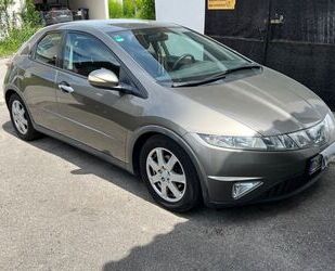 Honda Honda Civic 1.8 Executive Executive Gebrauchtwagen