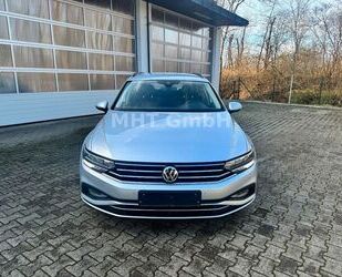 VW Volkswagen Passat Variant Business *AHK*Massage*Ga Gebrauchtwagen