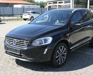 Volvo Volvo XC 60 Summum AWD/AHK/Panorama/Navi/Euro 6 Gebrauchtwagen