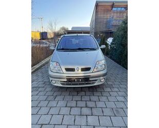 Renault Renault Scenic 1.6 16V Expression Gebrauchtwagen