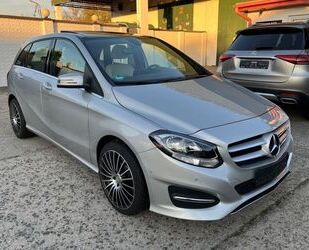 Mercedes-Benz Mercedes-Benz B 250 2.0 L Panorama Comand PDC V+H Gebrauchtwagen