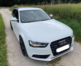 Audi Audi A4 B8 2.0 TDI S line Facelift V8 Sound Gebrauchtwagen