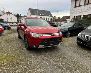 Mitsubishi Mitsubishi Outlander Klassik Kollektion+ 4WD Gebrauchtwagen