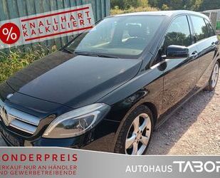 Mercedes-Benz Mercedes-Benz B180 SportP Pano Xenon AHK Navi SHZ Gebrauchtwagen