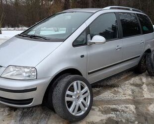 VW Volkswagen Sharan 2.0TDI (DPF) TÜV/Zahnriemen Neu Gebrauchtwagen