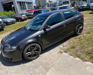 Audi Audi A3 1.8 TFSI Attraction, Navi Gebrauchtwagen