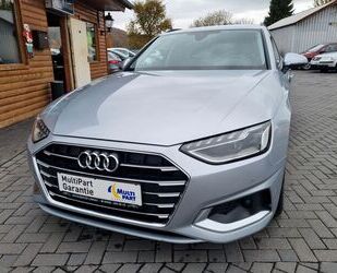 Audi Audi A4 Avant 40 advanced S-Heft Navi LED PDC SHZ Gebrauchtwagen