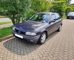 Opel Opel Astra 1.6 16V Gebrauchtwagen