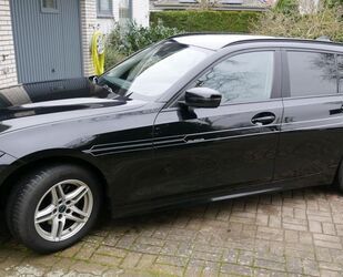 BMW BMW 320d Touring Advantage Automatik Advantage Gebrauchtwagen