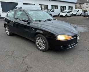 Alfa Romeo Alfa Romeo Alfa 147 1.6 TS 16V Distinctive Gebrauchtwagen