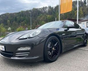 Porsche Porsche Panamera 4 / Bi-Xenon/ Klappenauspuff/ Mem Gebrauchtwagen