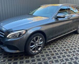 Mercedes-Benz Mercedes-Benz C 250d *1A Zustand *Voll Scheckheft Gebrauchtwagen