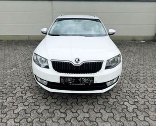 Skoda Skoda Octavia Combi Style*ACC*SHZ*AHK*NAVI*PDC*EUR Gebrauchtwagen