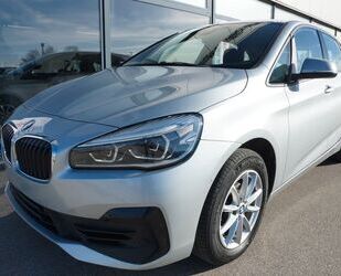 BMW BMW 216i Active Tourer Adv. AHK!Navi!R-Ka!TÜV NEU! Gebrauchtwagen