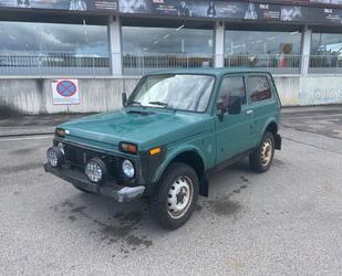 Lada Lada Niva 1.7 4 X 4 AHK 1. Hand Gebrauchtwagen