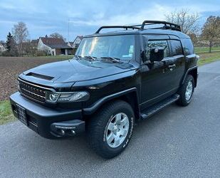 Toyota Toyota FJ Cruiser 4.0 TOP Zustand Schaltgetriebe Gebrauchtwagen