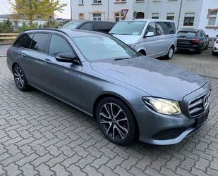 Mercedes-Benz Mercedes-Benz E 220 d Avantgarde / Night / Kamera Gebrauchtwagen