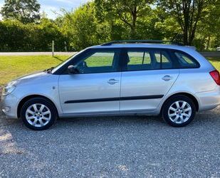 Skoda Skoda Fabia 1.4l (LPG) Combi , mit Autogas Gebrauchtwagen