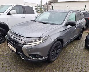 Mitsubishi Mitsubishi OutlanderActive+2WD AUTOMATIK 7.SI LEDE Gebrauchtwagen