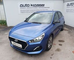 Hyundai Hyundai i30 Passion Plus 1.4 in Gebrauchtwagen