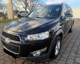 Chevrolet Chevrolet Captiva 2.2 D LTZ 4WD*AHK*LEDER*KAMERA*S Gebrauchtwagen