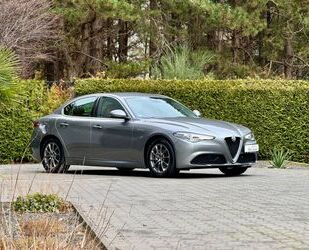 Alfa Romeo Alfa Romeo Giulia Super 1-H AHK Garantie Inkl.Lief Gebrauchtwagen