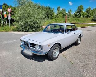 Alfa Romeo Alfa Romeo GT 1300 Junior Gebrauchtwagen