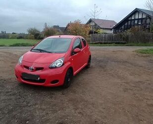 Toyota Toyota Aygo (X) 1,0-l-VVT-i Edition Edition Gebrauchtwagen