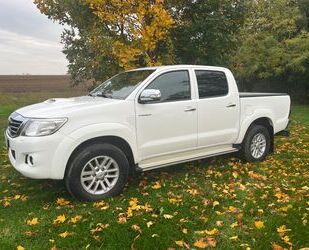 Toyota Toyota Hilux Doppelkabine 3.0 D-4D 1 Automatik Gebrauchtwagen