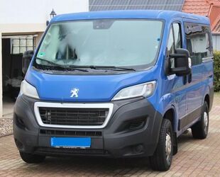 Peugeot Peugeot Boxer Kombi 8-Sitzer Gebrauchtwagen