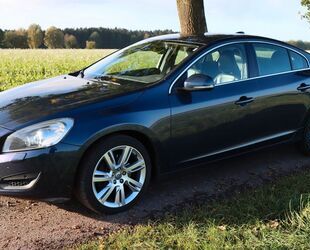 Volvo Volvo S60 T6 AWD Geartronic Momentum * TÜV Neu * Gebrauchtwagen