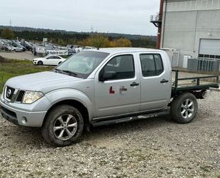 Nissan Nissan Navara Pick-Up Double Cab 2.5 dCi 4x4 *PRIT Gebrauchtwagen