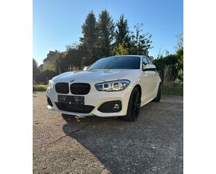 BMW BMW 118i Edition M Sport Shadow Gebrauchtwagen