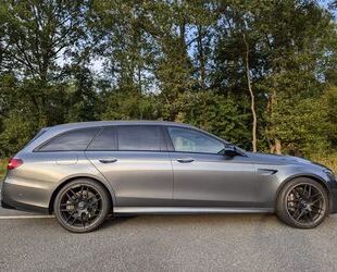 Mercedes-Benz Mercedes-Benz E 63 AMG Mercedes-AMG E 63 4MATIC+ T Gebrauchtwagen