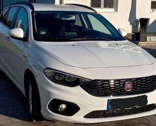 Fiat Fiat Tipo 1.4 T-Jet LOUNGE LOUNGE Gebrauchtwagen