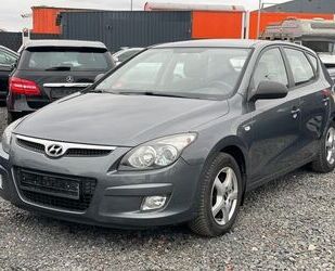 Hyundai Hyundai i30 1.6 Comfort-AUTOMATIK-LPG Gebrauchtwagen